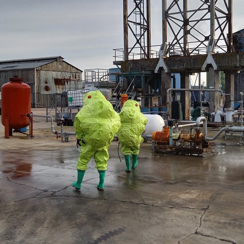 Lutter contre les pollutions par produits chimiques en milieu industriel et rivière