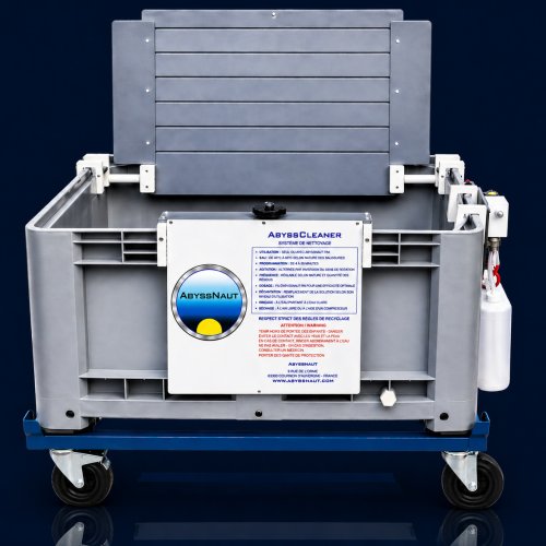 Caisse de désinfection pour vêtements néoprène de plongée – AbyssCleaner