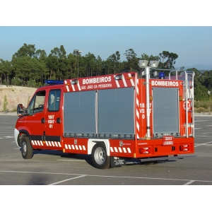 RIDEAUX ALUMINIUM POUR VEHICULES INCENDIE ET INDUSTRIELS