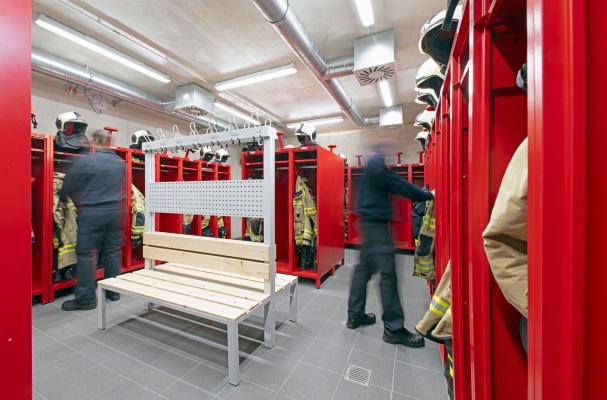 Et si l’organisation en caserne devenait plus simple ?