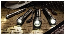 Nouvelles torches à usage industriel Peli Série 5, innovant sur le marché avec un indicateur d'état de la batterie dans l'interrupteur arrière !