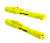Peli présente ses torches certifiées ATEX Zones 0 & 1 fonctionnant sur piles AAA les plus fines : les torches stylos LED 1975Z0 et 1975Z1