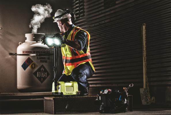 Un projecteur PELI™ Atex robuste et compact