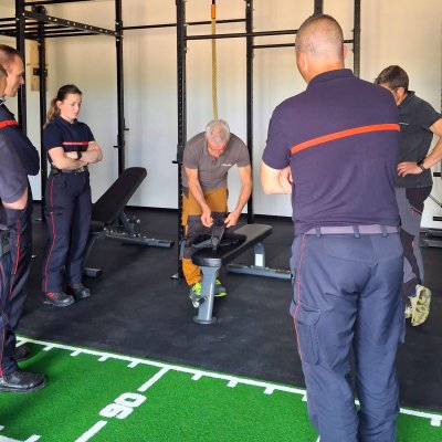 Salle de sport en caserne : comment aménager, rénover ou compléter un espace sportif pour répondre aux besoins du centre ?